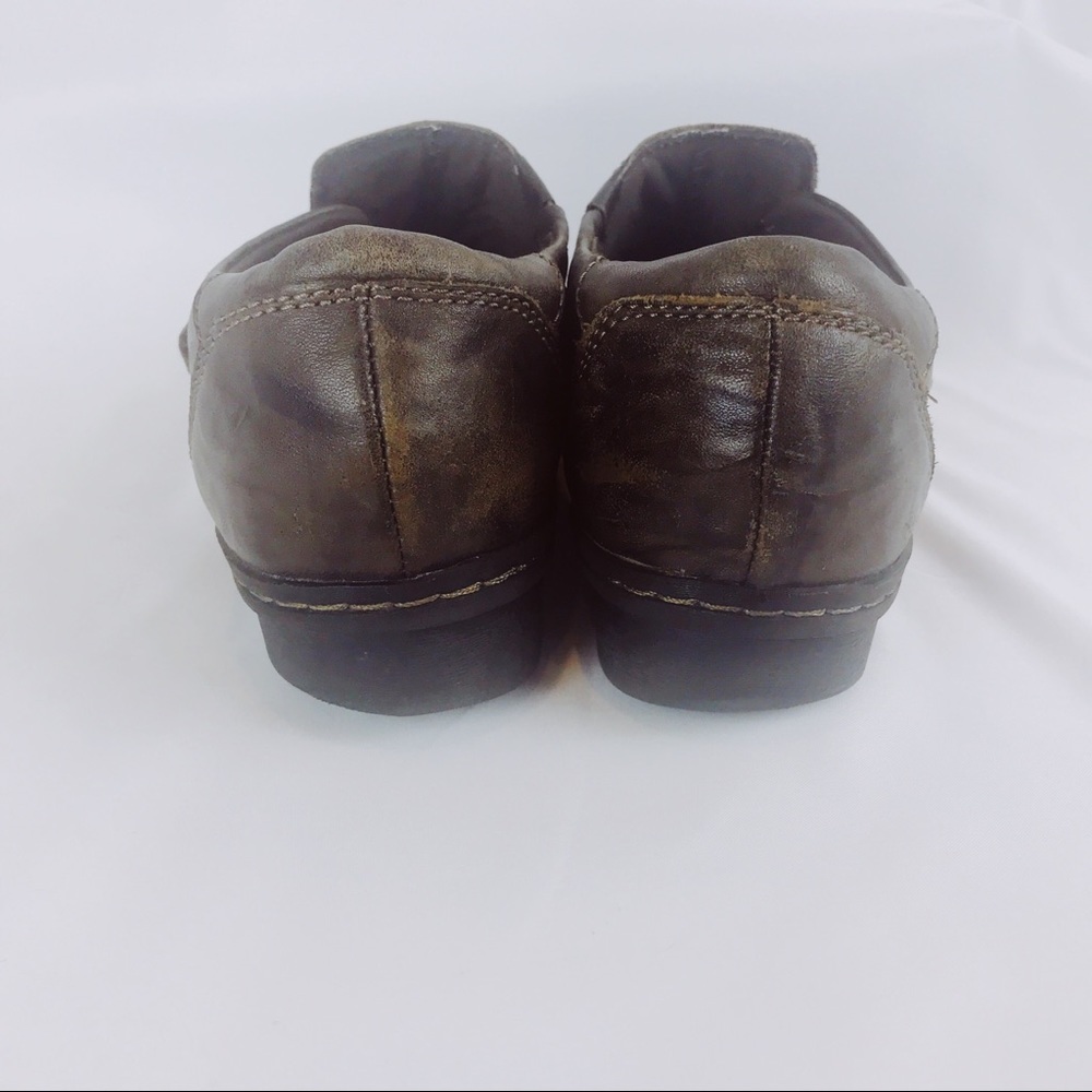 2/$14 Clarks Brown Leather Slip-ons 7 Medium - Picture 5 of 7